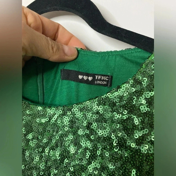 NWOTs TFNC London - Green sequin three quarter sleeve dress- small - Picture 4 of 7